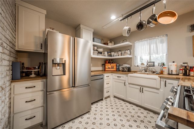 19158 Highway 16, Siloam Springs, AR 72761