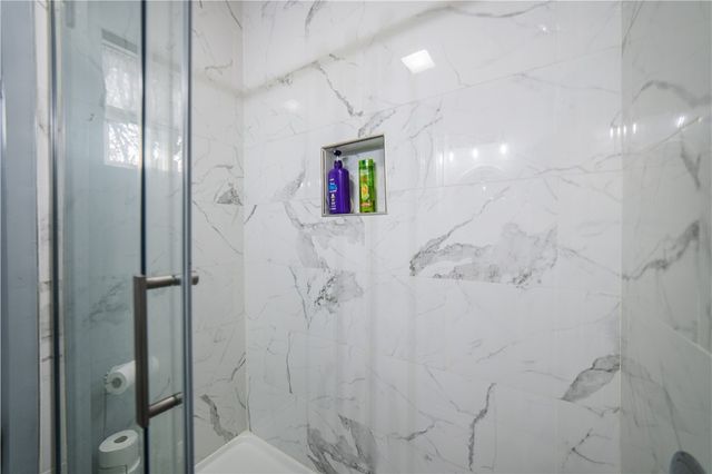 19158 Highway 16, Siloam Springs, AR 72761