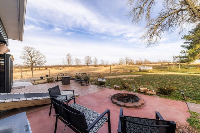 19158 Highway 16, Siloam Springs, AR 72761