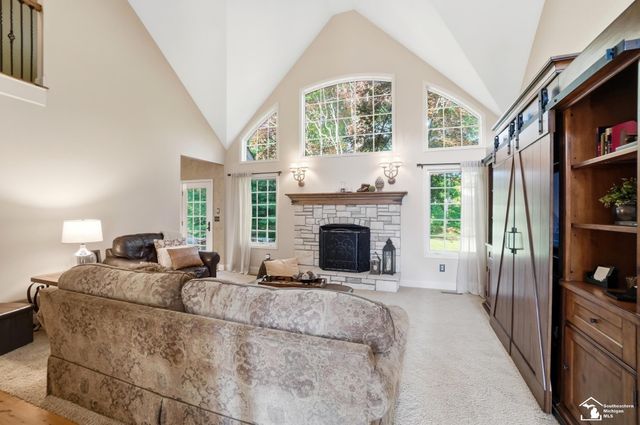 1345 Logans Run Street, Bedford Twp, MI 48182