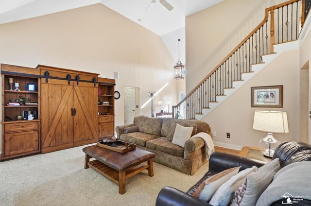 1345 Logans Run Street, Bedford Twp, MI 48182