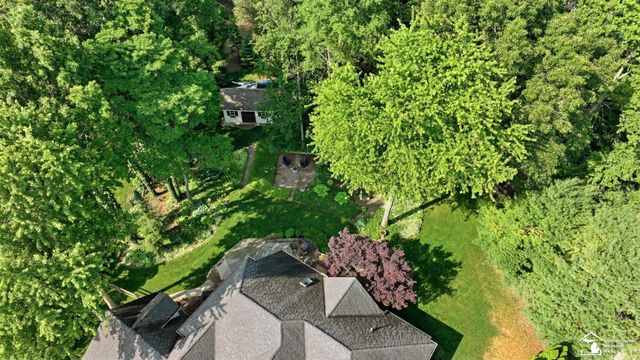 1345 Logans Run Street, Bedford Twp, MI 48182