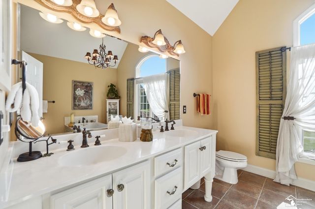 1345 Logans Run Street, Bedford Twp, MI 48182