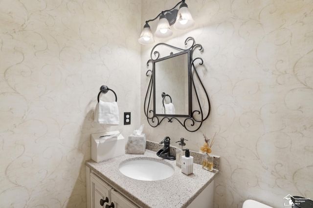 1345 Logans Run Street, Bedford Twp, MI 48182