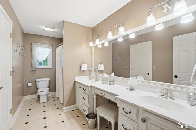 1345 Logans Run Street, Bedford Twp, MI 48182