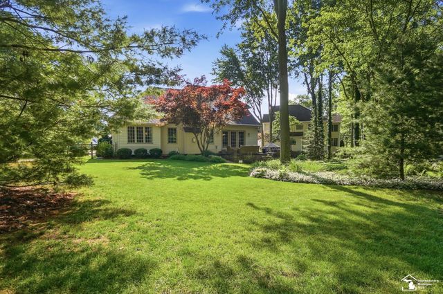 1345 Logans Run Street, Bedford Twp, MI 48182