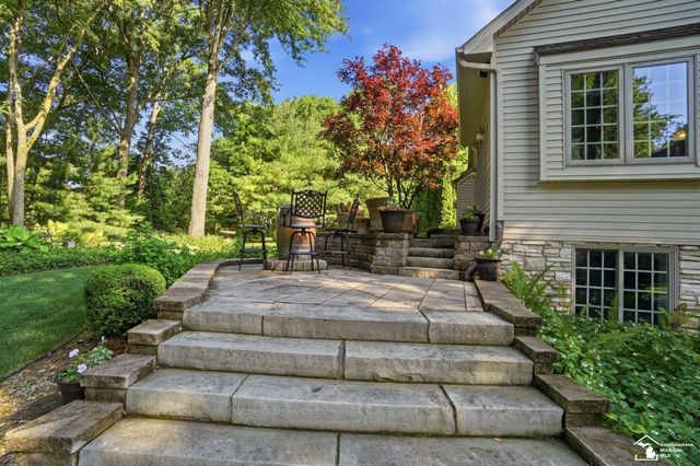 1345 Logans Run Street, Bedford Twp, MI 48182