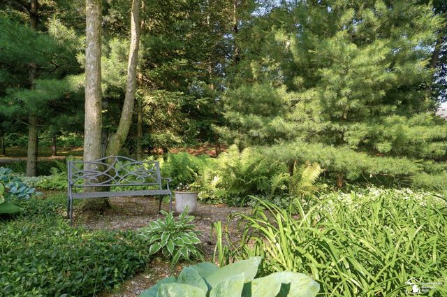 1345 Logans Run Street, Bedford Twp, MI 48182
