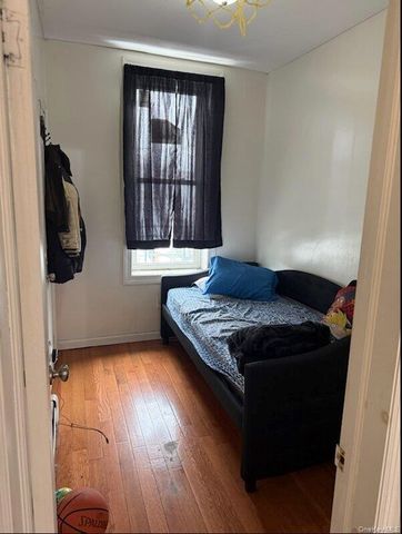 272 Nichols Avenue, Brooklyn, NY 11208