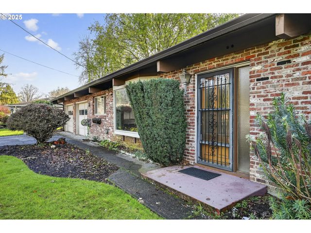 19619 Se COTTONWOOD St, Milwaukie, OR 97267