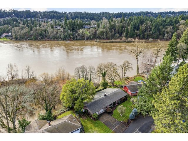 19619 Se COTTONWOOD St, Milwaukie, OR 97267