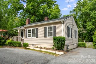 839 Kanuga Road, Hendersonville, NC 28739