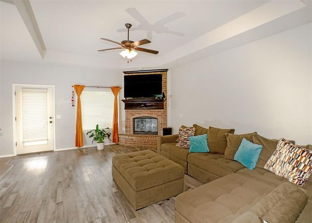 186 Oakridge Drive, Choctaw, OK 73020