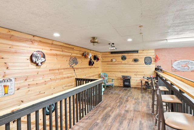 26208 E IDAHO PINES Ln, Newman Lake, WA 99025