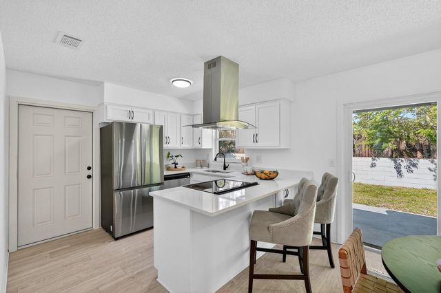 1147 HARMS WAY, Port Orange, FL 32129