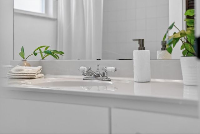 1147 HARMS WAY, Port Orange, FL 32129