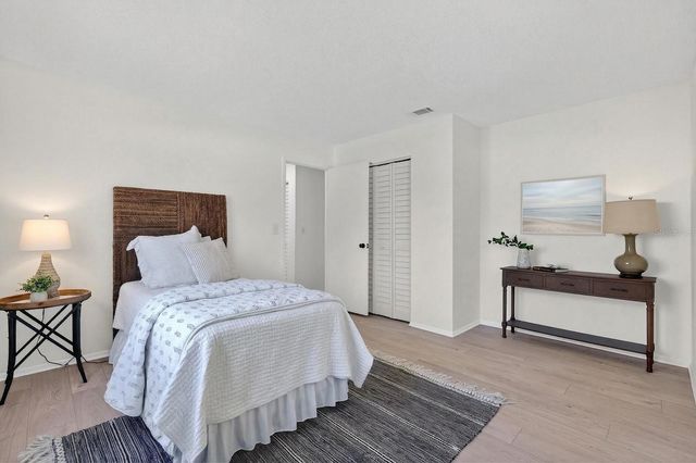 1147 HARMS WAY, Port Orange, FL 32129