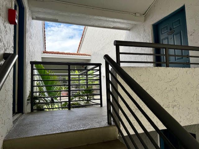 741 Lyons Road 17201, Coconut Creek, FL 33063