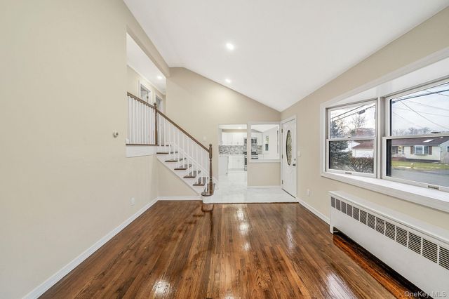 119 Foster Road, Ronkonkoma, NY 11779