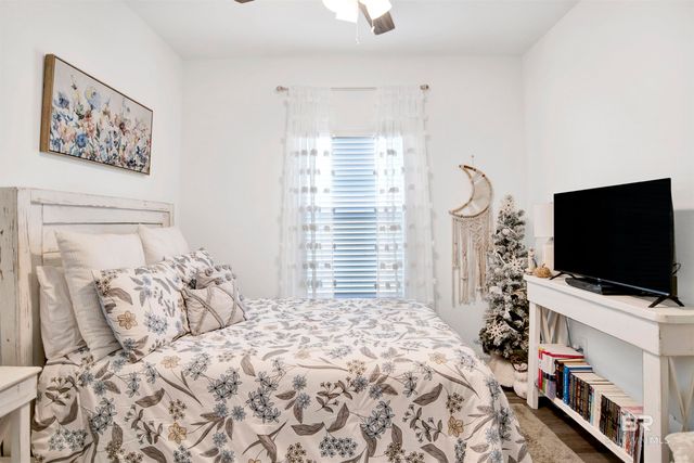 4187 Montague Drive, Gulf Shores, AL 36542