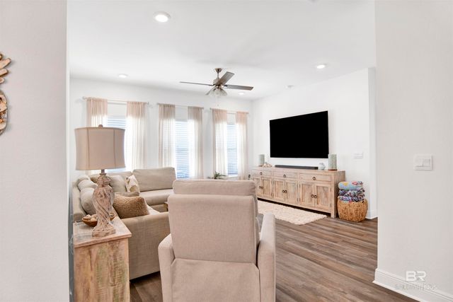 4187 Montague Drive, Gulf Shores, AL 36542