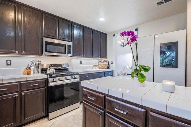 1454 Madrone Drive, Salinas, CA 93905