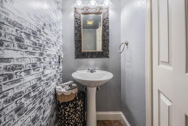 1454 Madrone Drive, Salinas, CA 93905