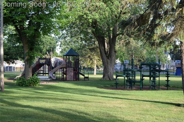 505 N Marquette Street, Durand, MI 48429