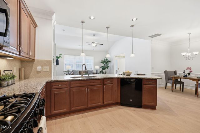 4622 Teal Crest Court, Raleigh, NC 27604
