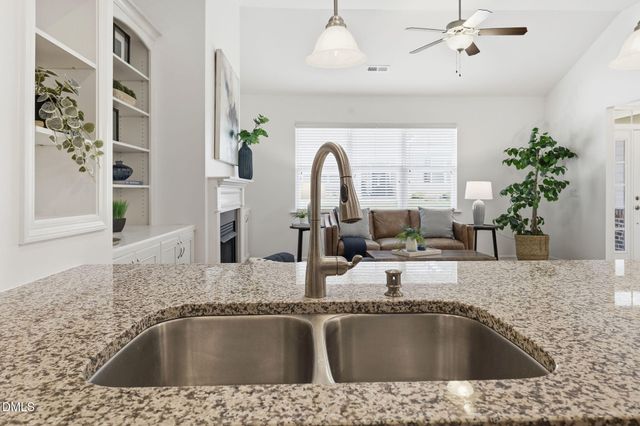 4622 Teal Crest Court, Raleigh, NC 27604
