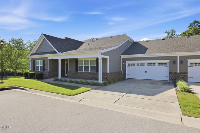 4622 Teal Crest Court, Raleigh, NC 27604