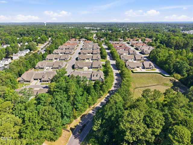 4622 Teal Crest Court, Raleigh, NC 27604