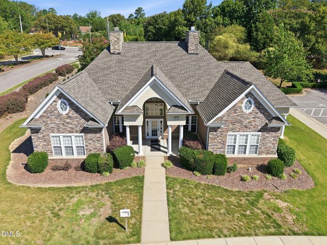 4622 Teal Crest Court, Raleigh, NC 27604