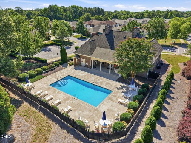 4622 Teal Crest Court, Raleigh, NC 27604
