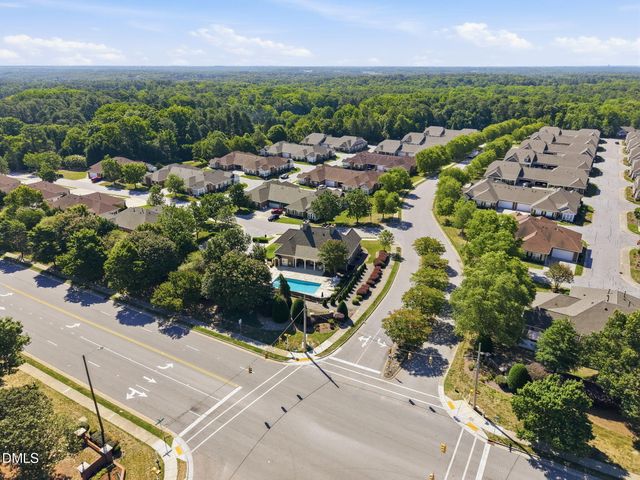 4622 Teal Crest Court, Raleigh, NC 27604
