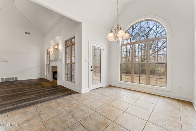 10053 Cypress Plantation Drive, Olive Branch, MS 38654