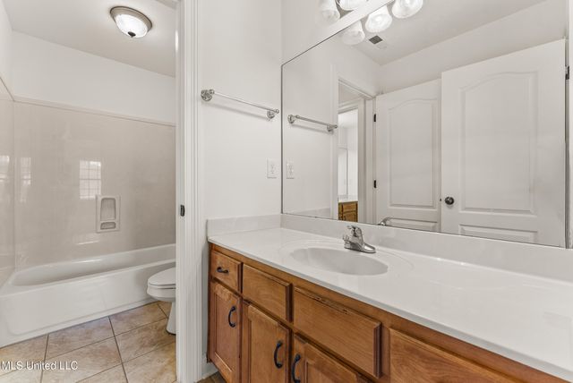 10053 Cypress Plantation Drive, Olive Branch, MS 38654