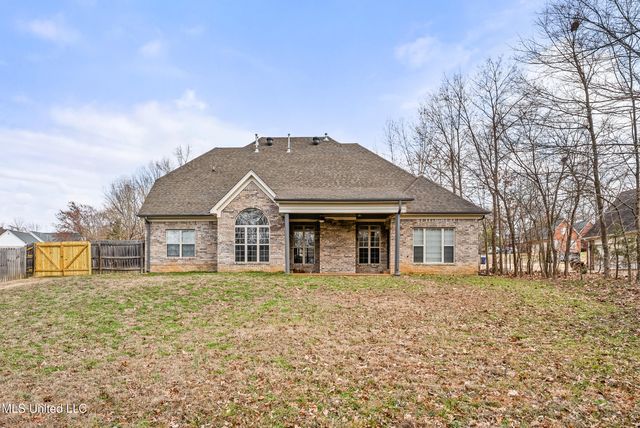 10053 Cypress Plantation Drive, Olive Branch, MS 38654