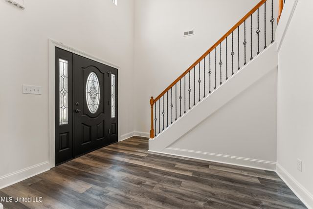 10053 Cypress Plantation Drive, Olive Branch, MS 38654