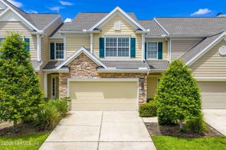 3894 LIONHEART Drive, Jacksonville, FL 32216