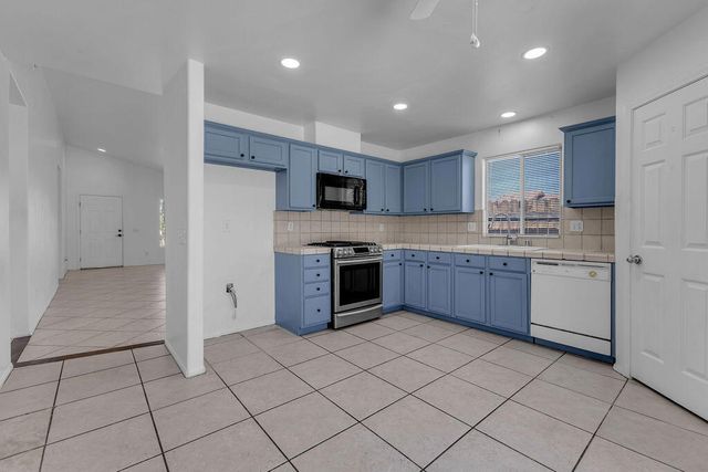 66300 6th Street, Desert Hot Springs, CA 92240