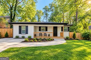 3132 Forrest Hills Drive, Hapeville, GA 30354