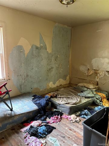 10022 Abington Avenue, Detroit, MI 48227