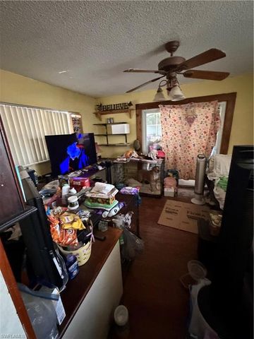 1873 Winkler AVE, Fort Myers, FL 33901
