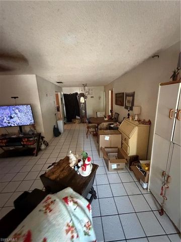 1873 Winkler AVE, Fort Myers, FL 33901