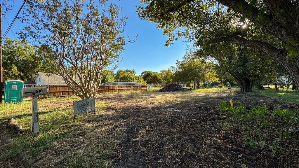 610 S 28th Street, Corsicana, TX 75110