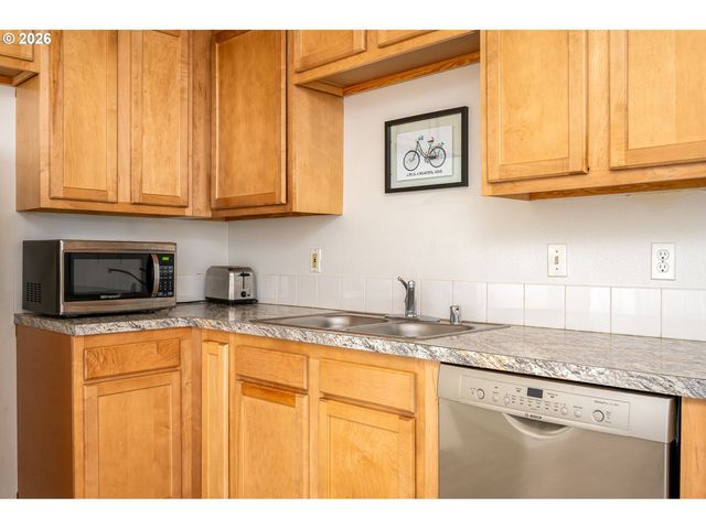 13514 Ne 82ND Cir, Vancouver, WA 98682