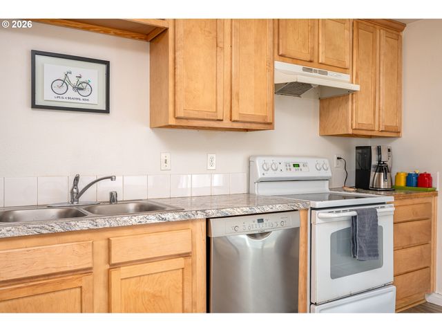 13514 Ne 82ND Cir, Vancouver, WA 98682