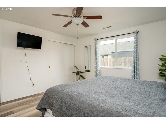 13514 Ne 82ND Cir, Vancouver, WA 98682