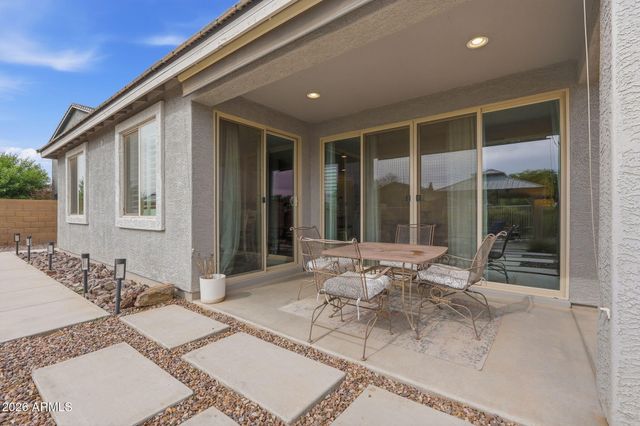 36853 N BRISTLECONE Drive, San Tan Valley, AZ 85140